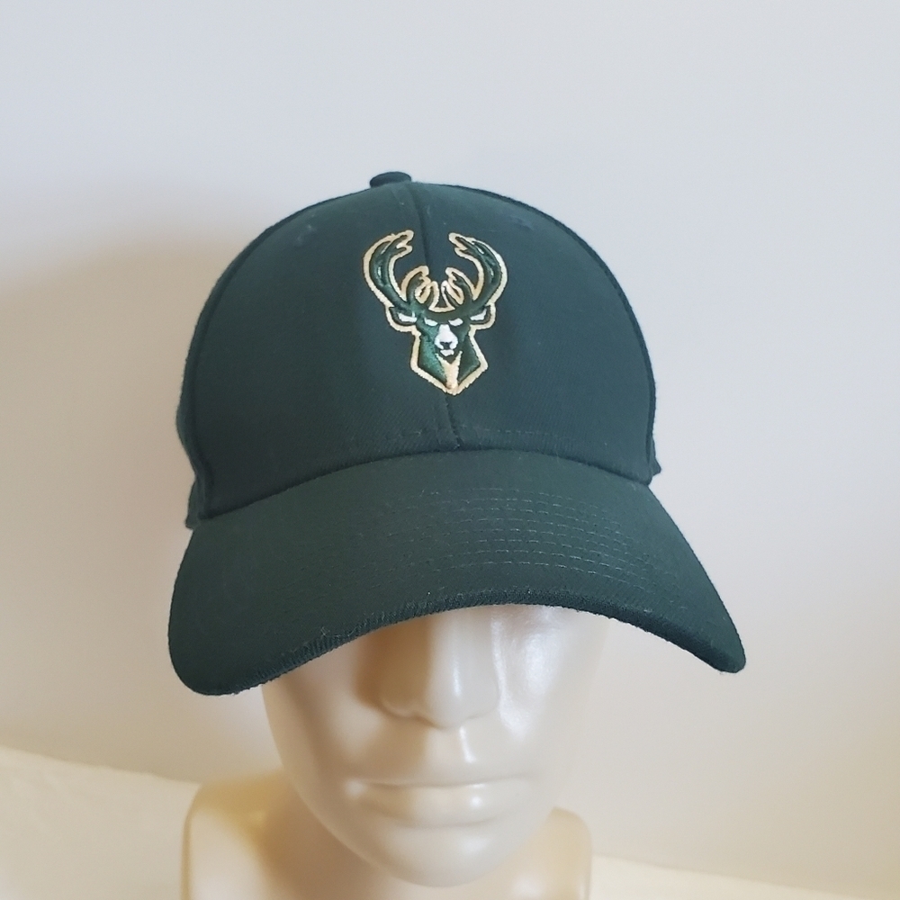 New Era 9Forty Milwaukee Bucks Basketball Green Baseball Hat Cap